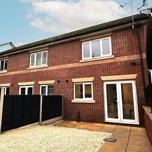 Oakwell View - Modern 3 Bed Barnsley